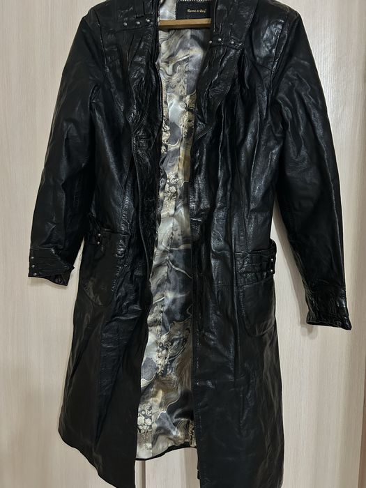 Продам                               Шубку пальто платье туфли