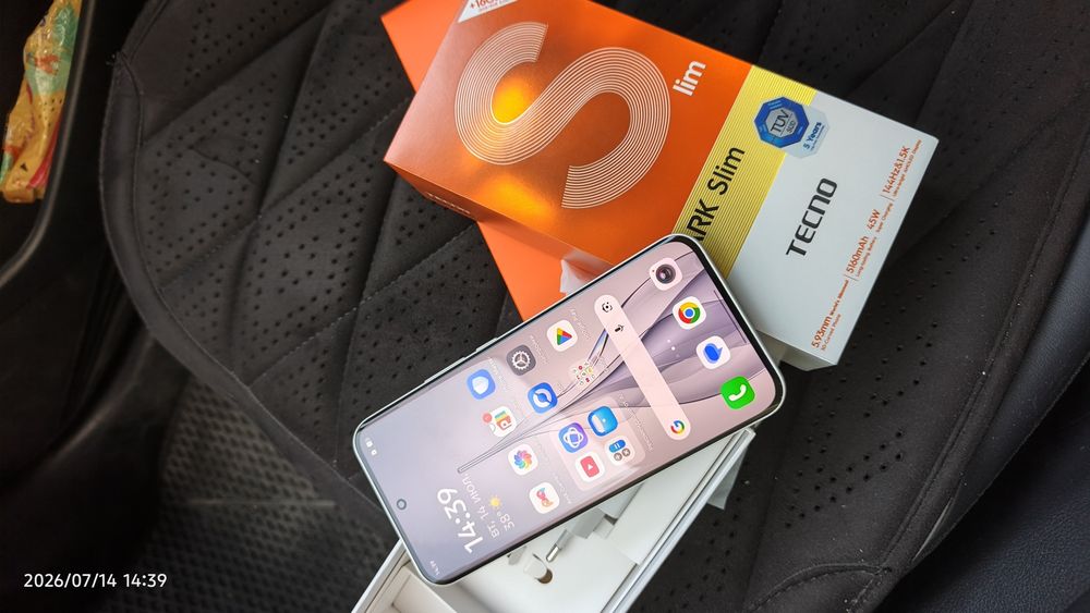 Tecno SPARK Slim 256/8