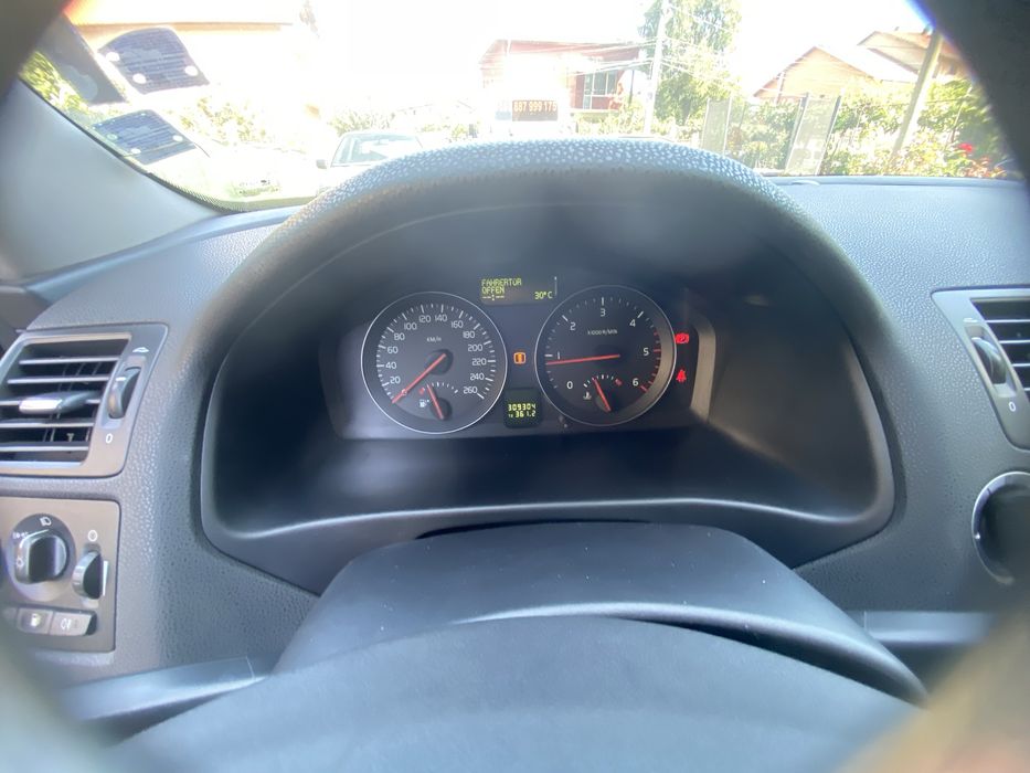 Волво C30 на части