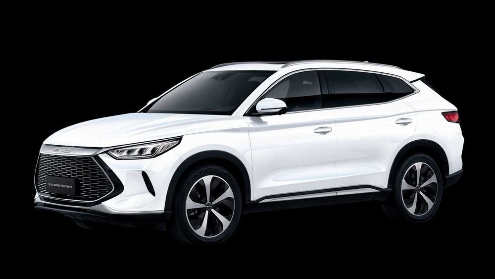 Прадаётся BYD SONG plus gibrid