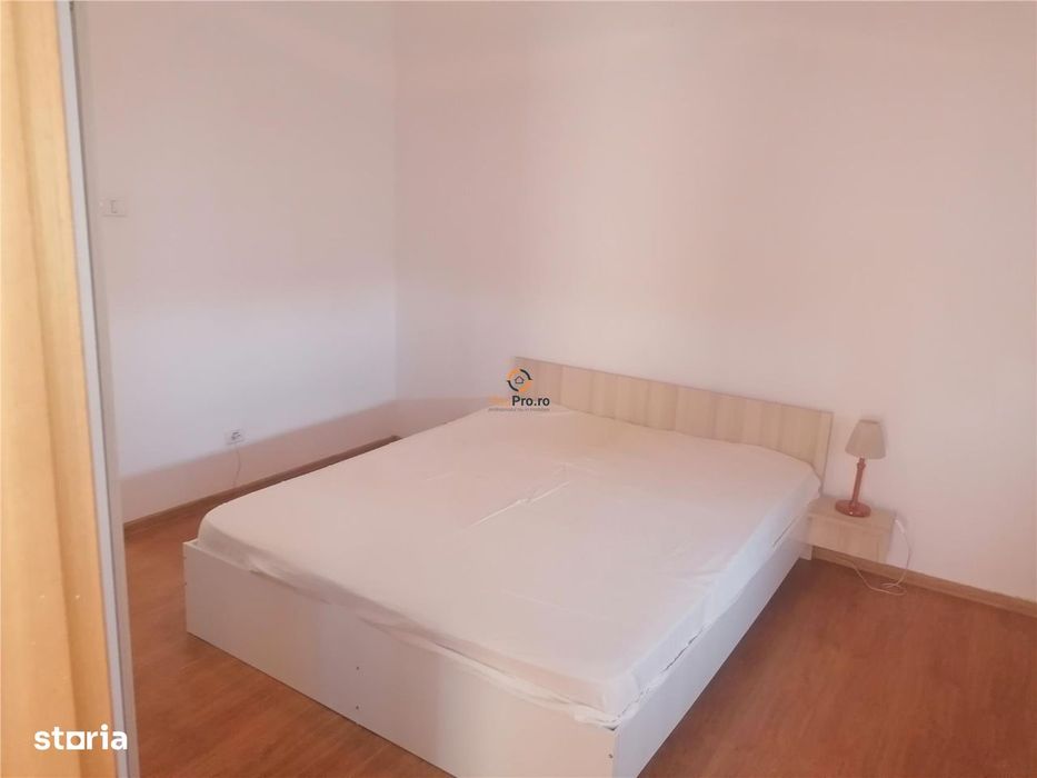 Spatios cu 2 Bai Iulius Mall