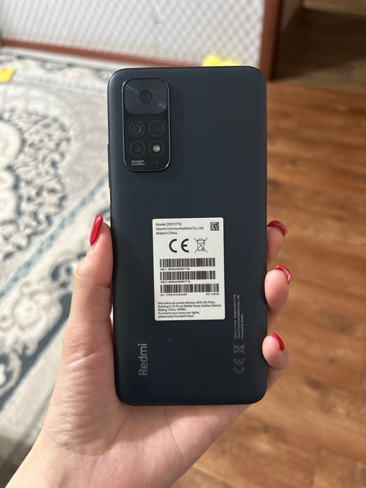 Телефон Redmi Note 11