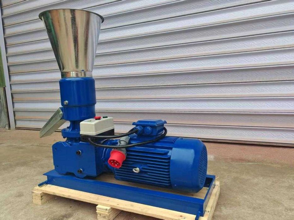 Presa peleti rumegus model NOU la 380V, 4kW HaBa Germania