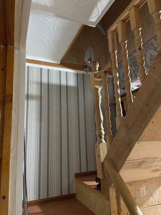 Продам шпальный мансардный дом в г.Алга