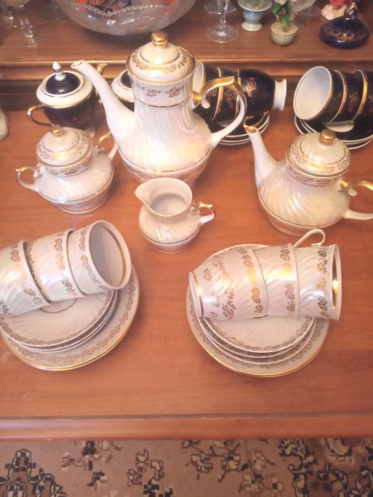 Продам сервиз чайный