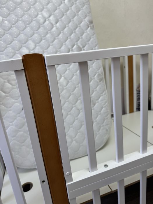 Продам кроватку детскую