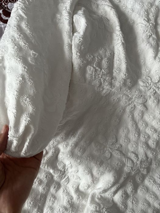 платья торг есть ………………..