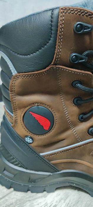 Зимняя спецобувь Red wing.