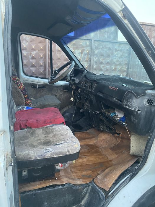 Газел грузопассажирски 2001