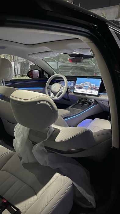 BYD han L 701 km full 2wd + Garantiya Avtasalonda tayyori !