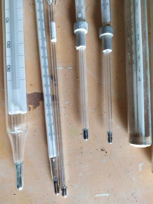 Термометр лаборатории