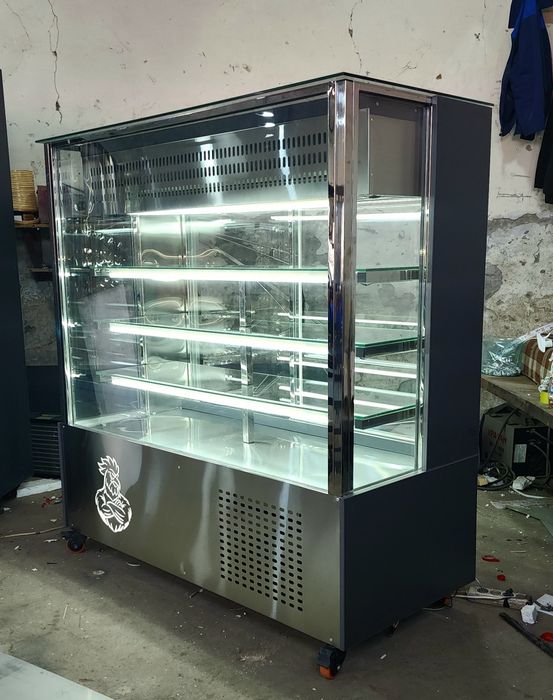 Холодилник витрина