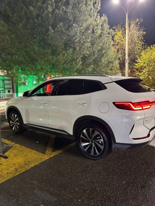 Byd Chempion 605 km/h