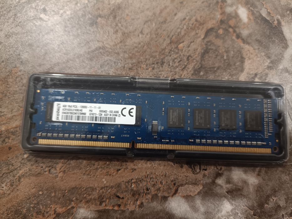 Продам оперативку ДДР3
