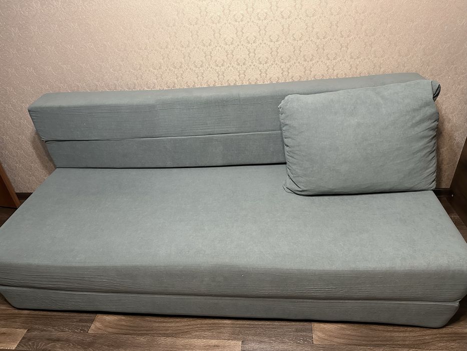 Продам диван бескаркасный
