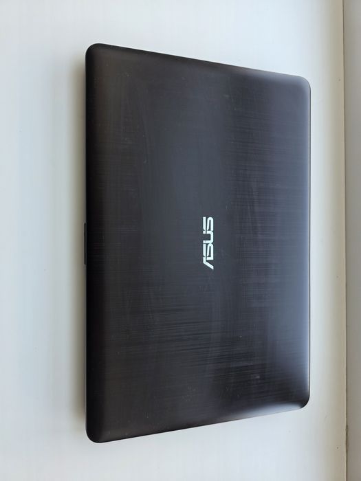 Продам отличный ноутбук