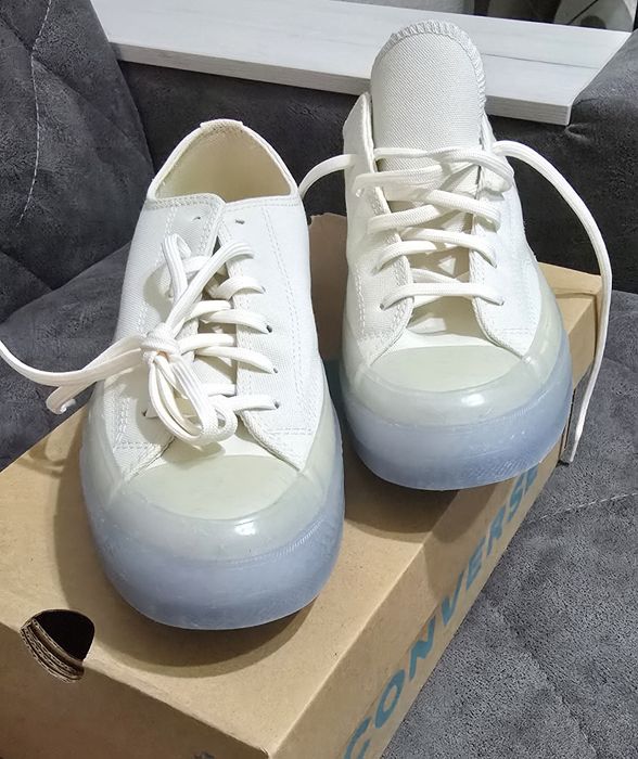 Кроссовки converse