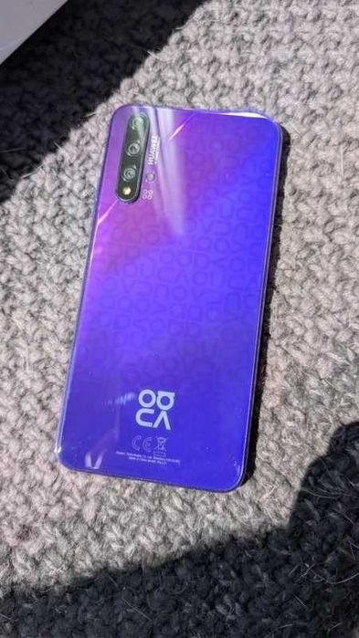 Telefon  Huawei Nova 5T 128gb + 6gb ram și 2 huse cadou