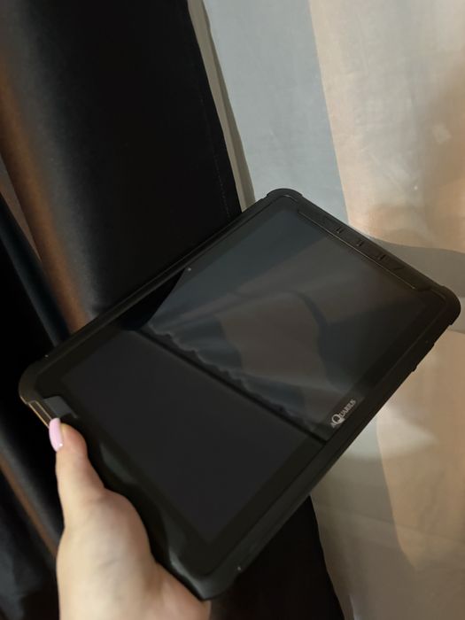 Продам планшет состояние отличное