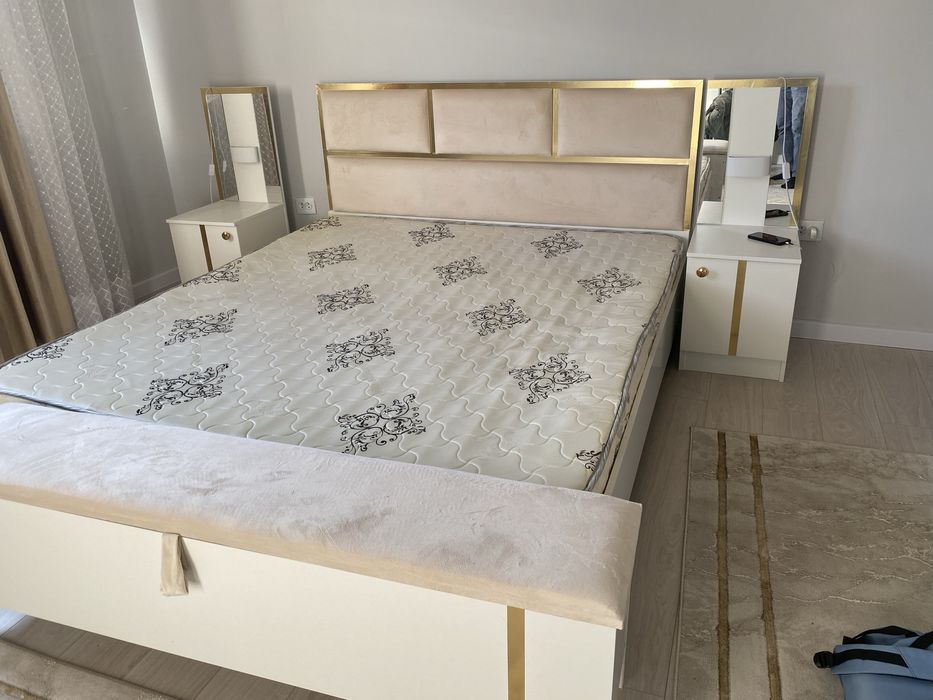 Спальный гарнитура