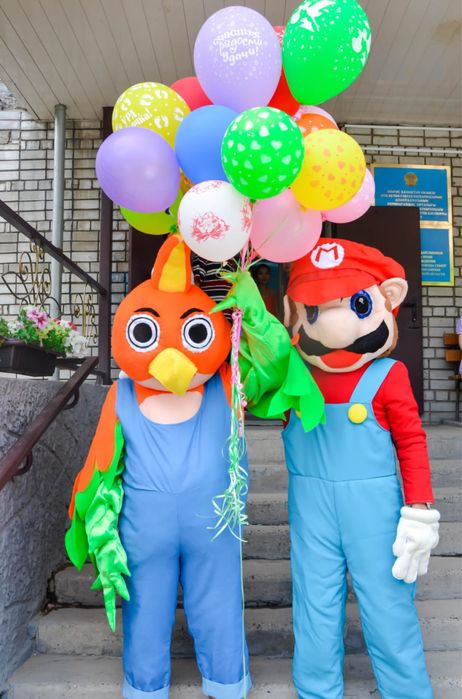 Продам аниматор костюм 2шт 25000т