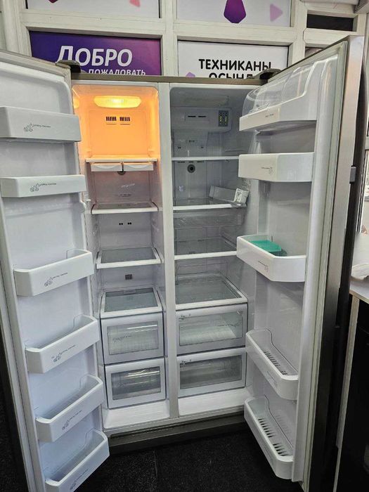 холодильник Samsung Side-by-Side RS61R5041SL