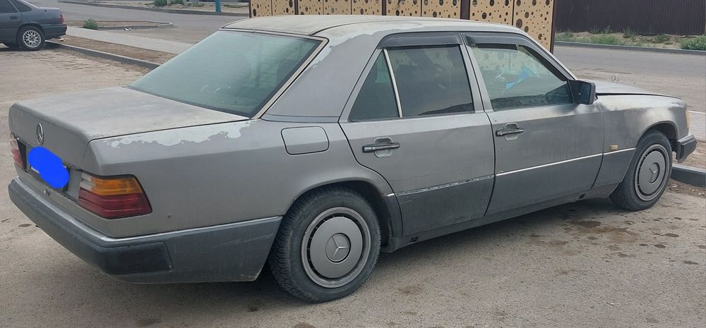 Мерс 124 объем: 2.0 1990ж сатылады.