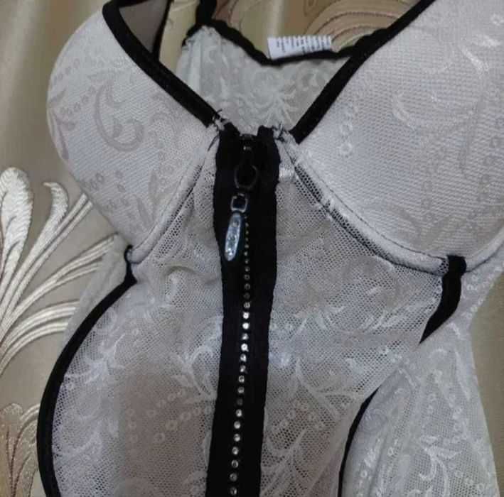 Lenjerie portjartier cu push up