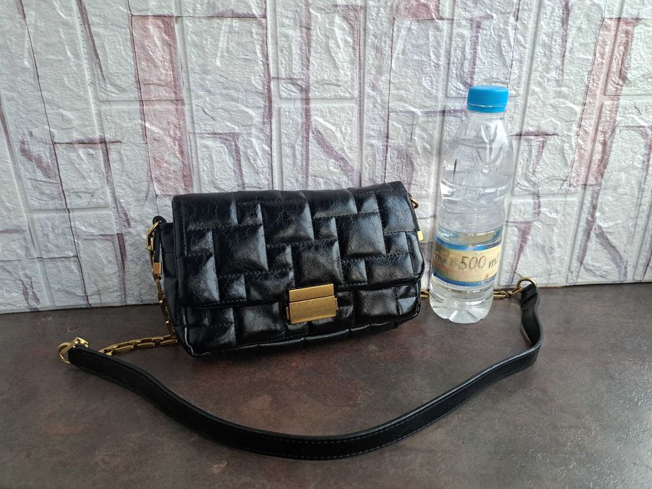 дамска чанта,малка черна чантичка,ZARA,зара