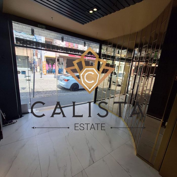 Дава се под наем Магазин в Пловдив, Център - 111 кв.м за 1122 € - Снимка #1