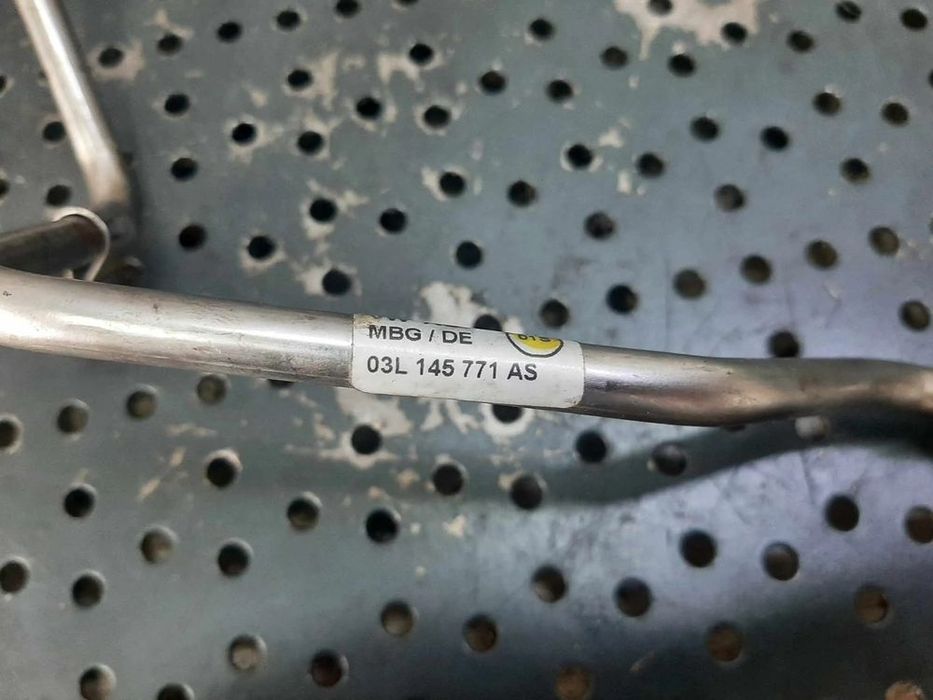 conducta ulei turbo 2.0 tdi  audi a4 b8 conducta ulei turbo 2.0 tdi  audi a4 b8 03l145771as