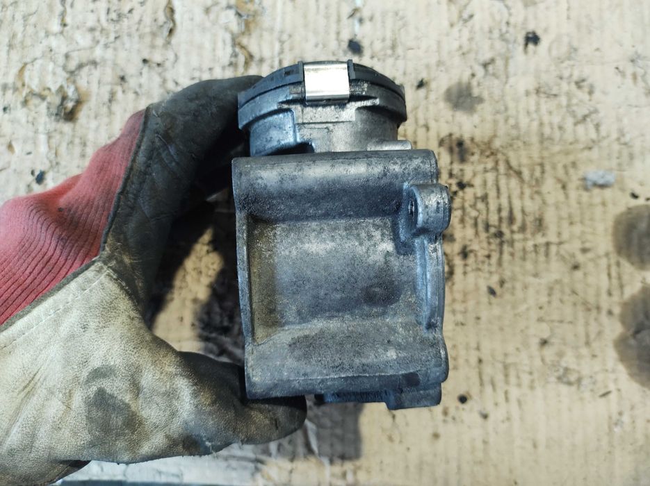 Дроселова клапа MERCEDES E class W211 V6 OE642 4matic Tmodel