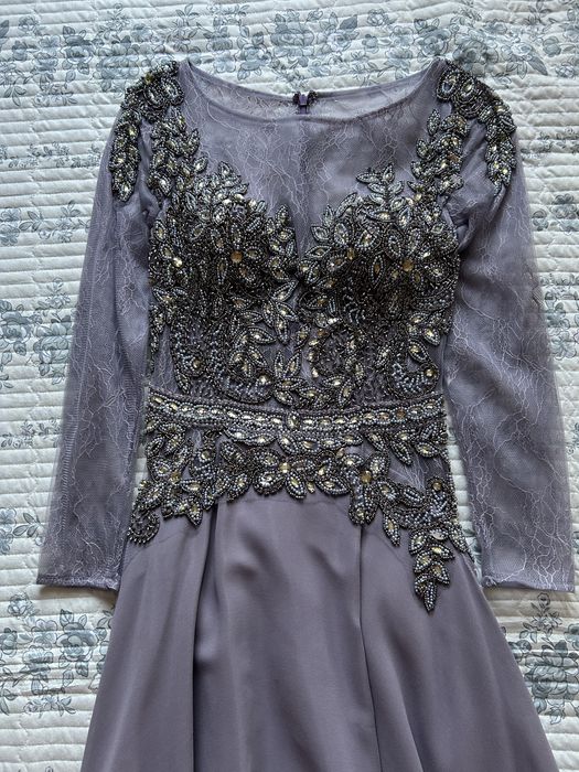 Вечерние платье