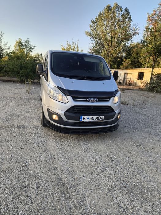 Ford transit custom microbuz 8+1