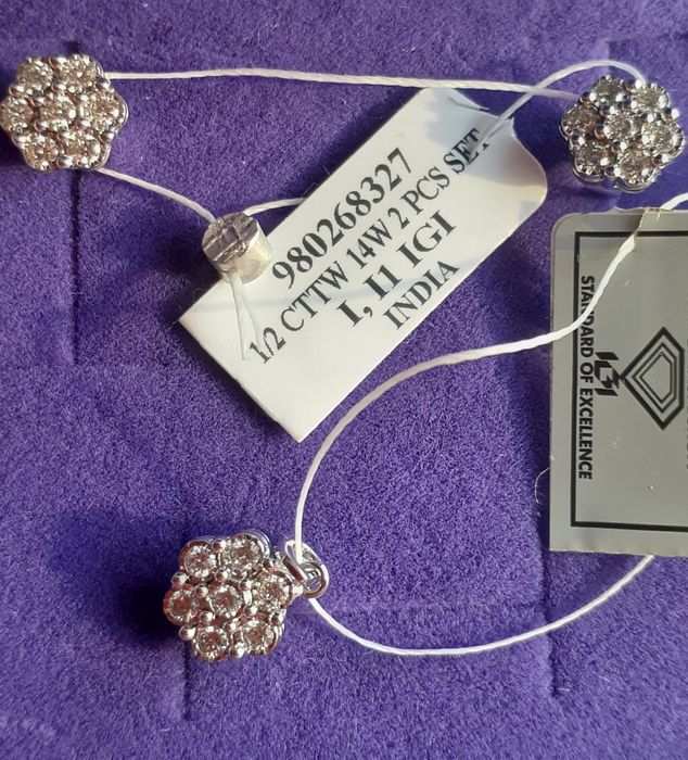 Diamond Grace! Новый бриллиантовый гарнитур из США с сертификатом IGI