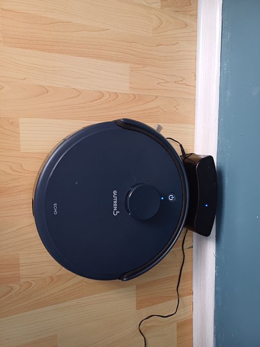 Робот пылесос Gutrend ECHO 520