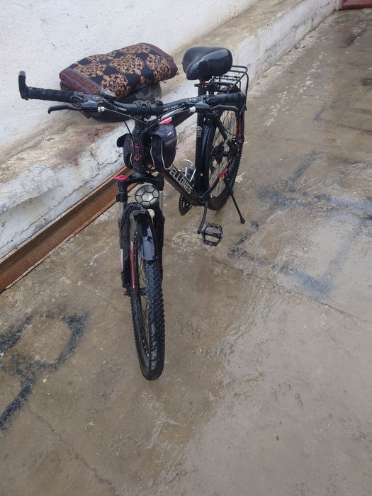 Велосипед сотилади янги