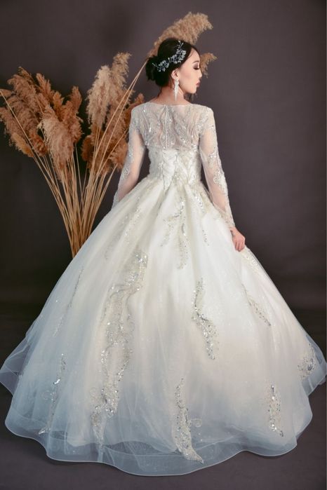 Новое свадебное платье