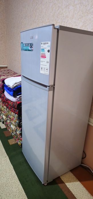 Muzlatgich sotiladi ideal xolatda