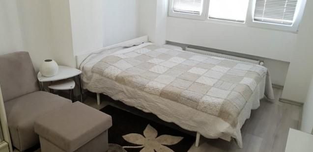 Дава се под наем Тристаен апартамент в София, Зона Б-5 - 90 кв.м за 900 € - Снимка #6