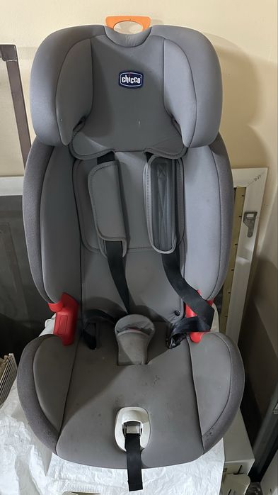 Продам автомобильное автокресло