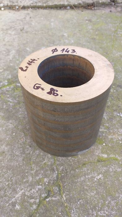 Bronz grafitat  /  bara plina  sau  cu gaura .