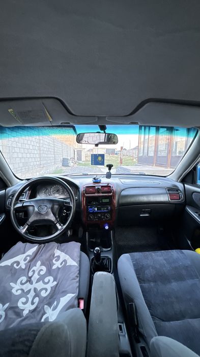 Мазда 626 птичка