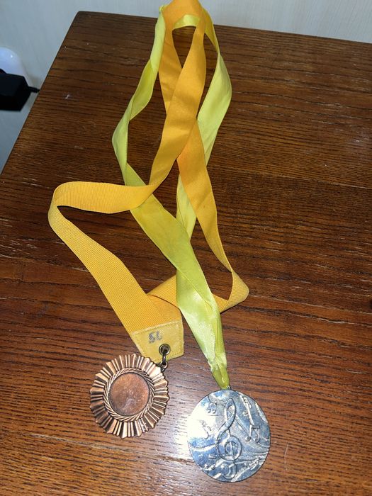 Медали 2шт.