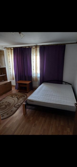 Garsoniera de inchiriat