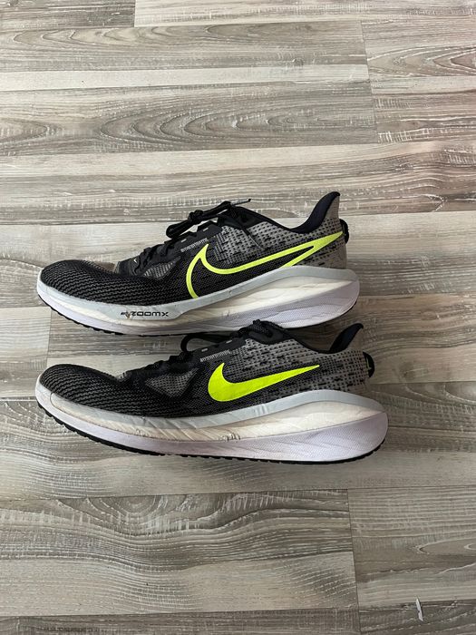 NIKE Vomero 17 номер - 43