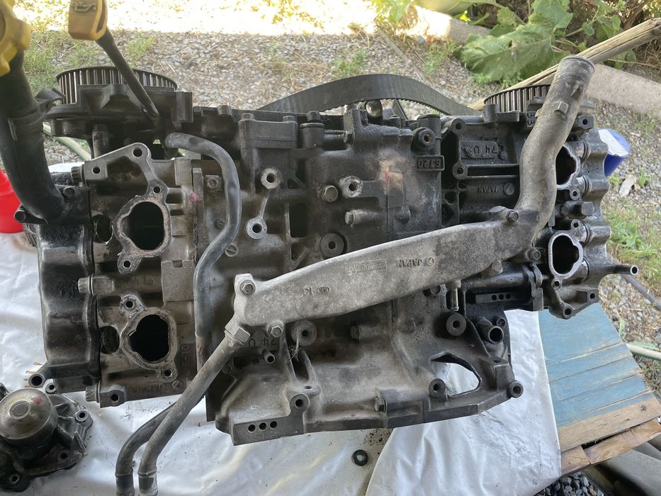 Продам мотор ej2.0