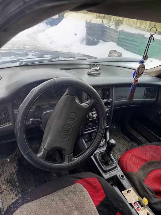 Ауди 90 в хорошем состоянии