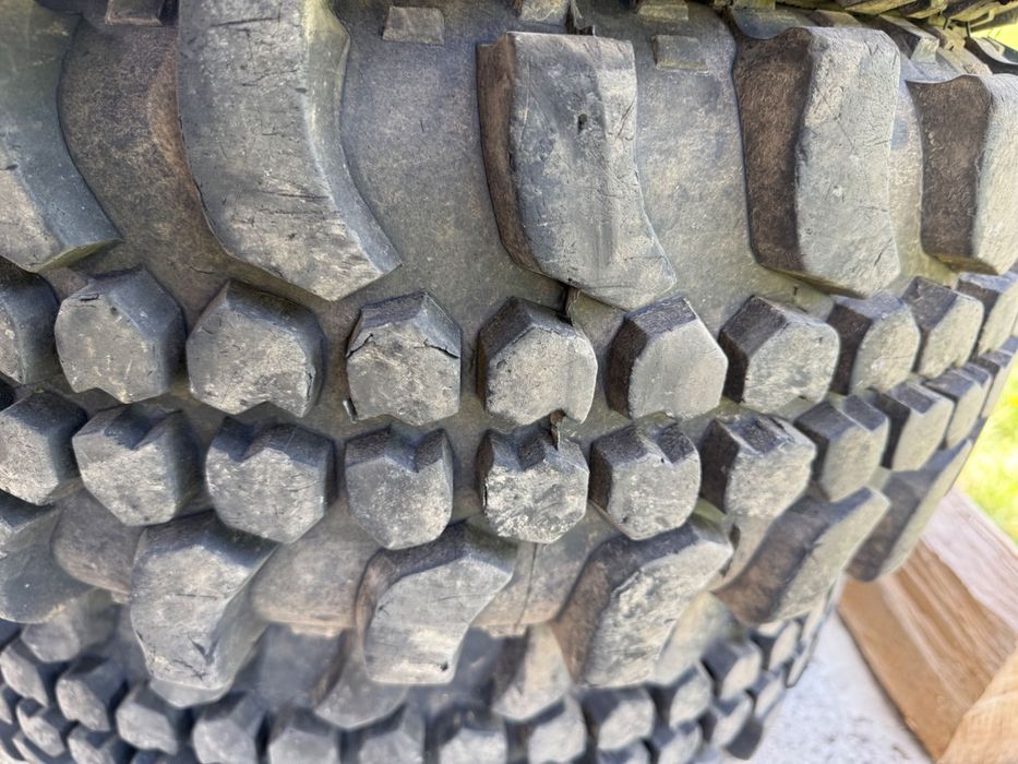 Продавам гуми TREKKER 245/70/17