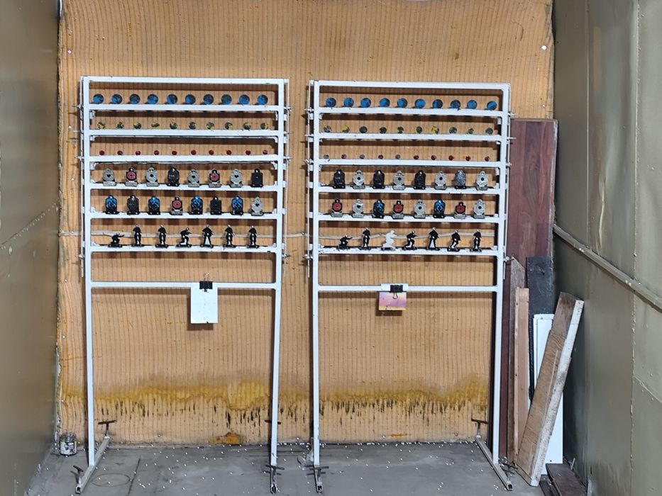 Стрелбище еърсофт калашници